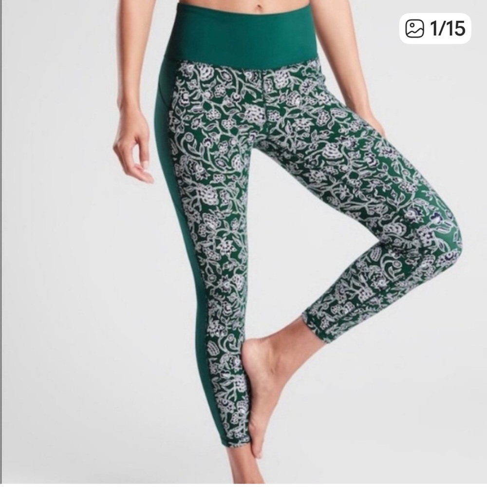 Athleta affirmation workout yoga athletic leggings pockets green XS 7/8 length.